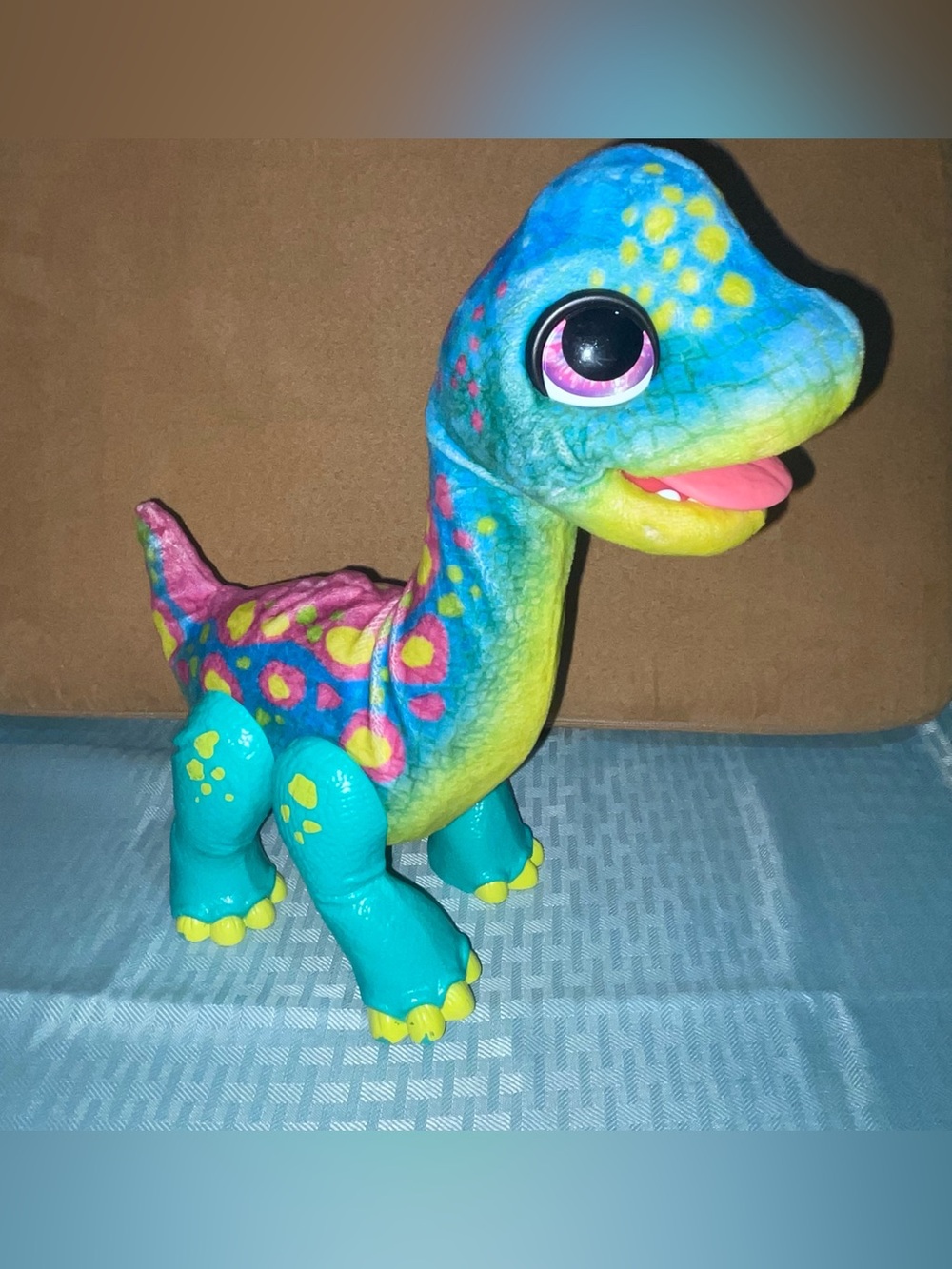 FurReal Snackin’ Sam The Bronto Interactive Animatronic Plush Toy Dino Hasbro